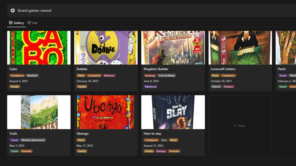 Gallery view of boardgames in Notion
